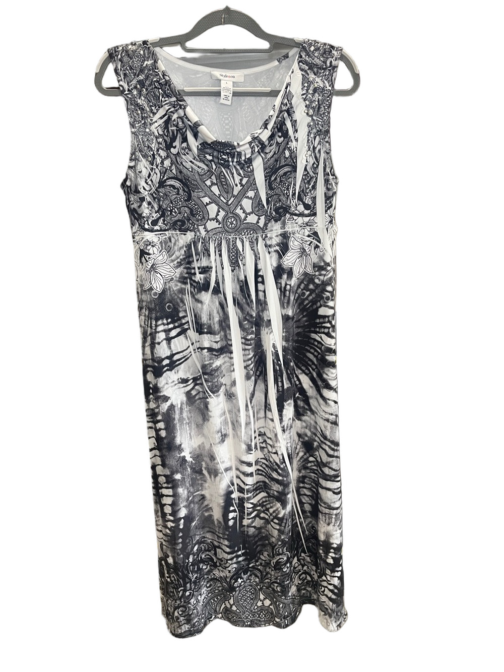 Style & Co. Black & White Sleeveless Printed Maxi Dress